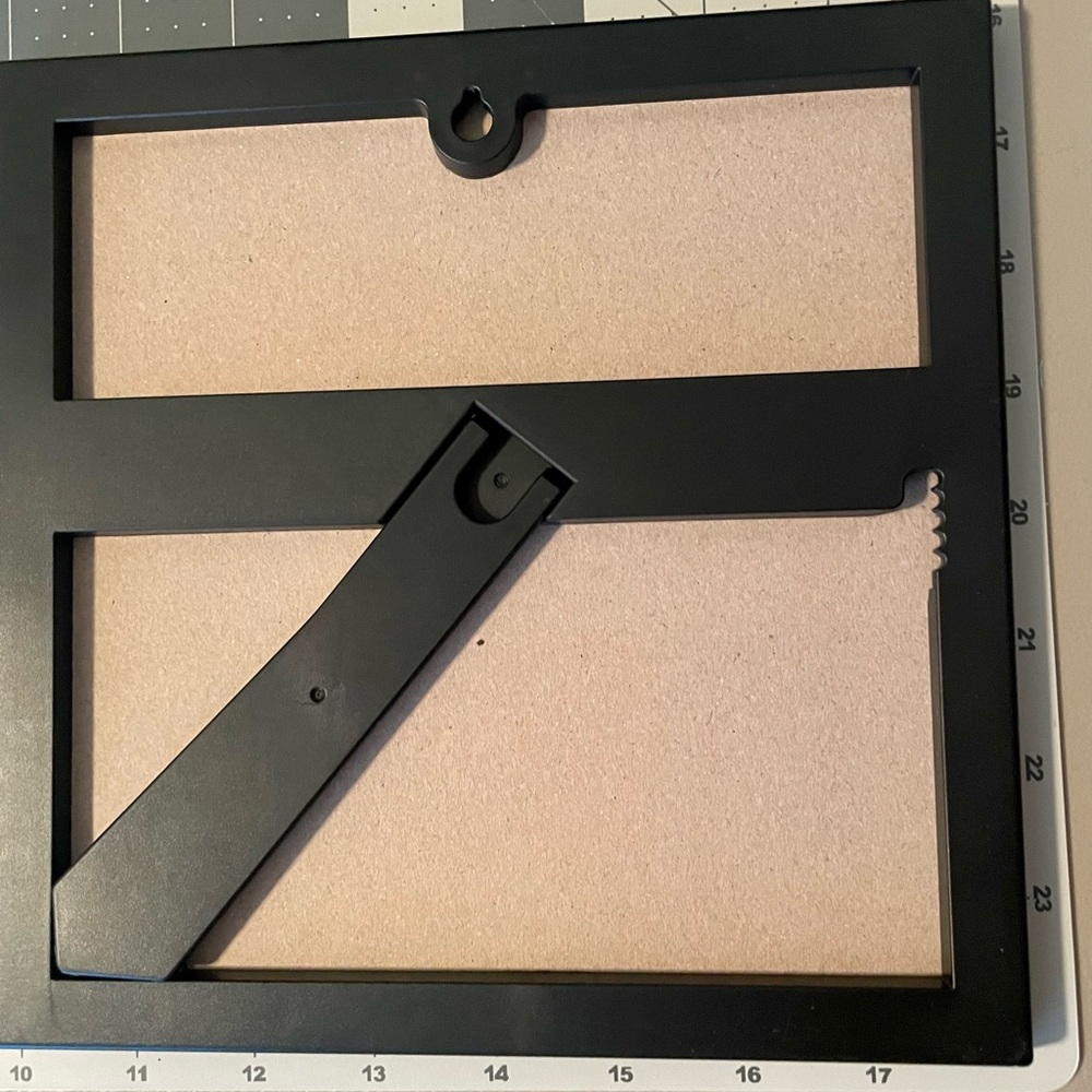 Stylish picture frames - Picture 2 of 3